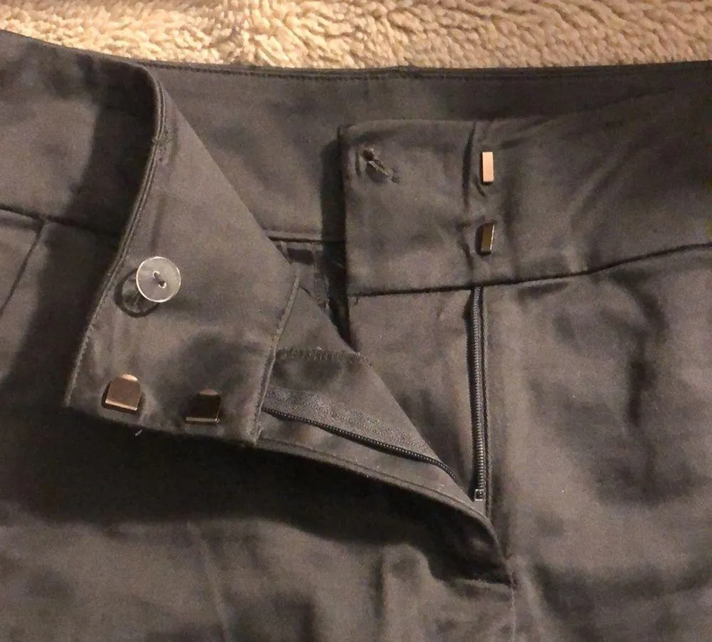 🔹4 for $30 Axcess Stretch Metro Fit Dress Capris, size 4 Gray - Image 3