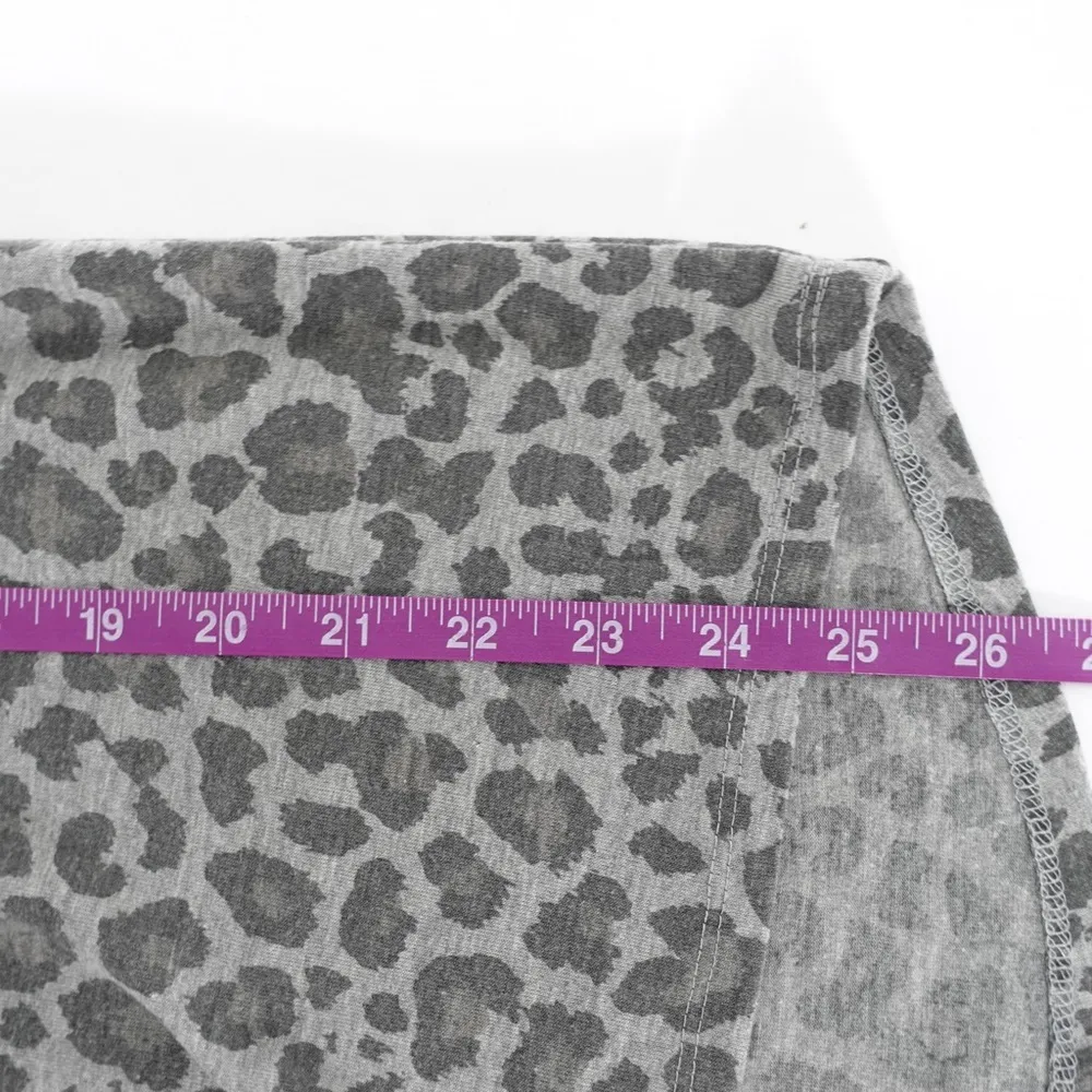 Women’s | Zoe + Liv | Gray Leopard Print T-Shirt Top - Image 7