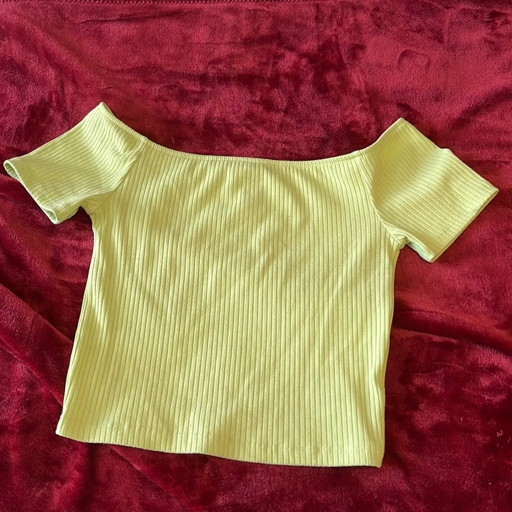 Green off the shoulder shirt - Image 2