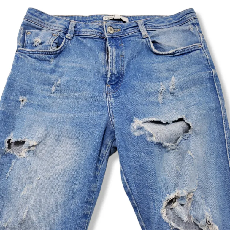 ZARA  Jeans Size 6 Trafaluc Denim Makers Jeans Distressed Destroyed Frayed Hem  - Image 3