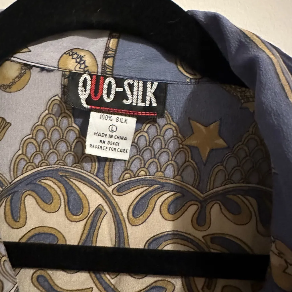 Vintage Patterned 100% Silk Button - Image 3