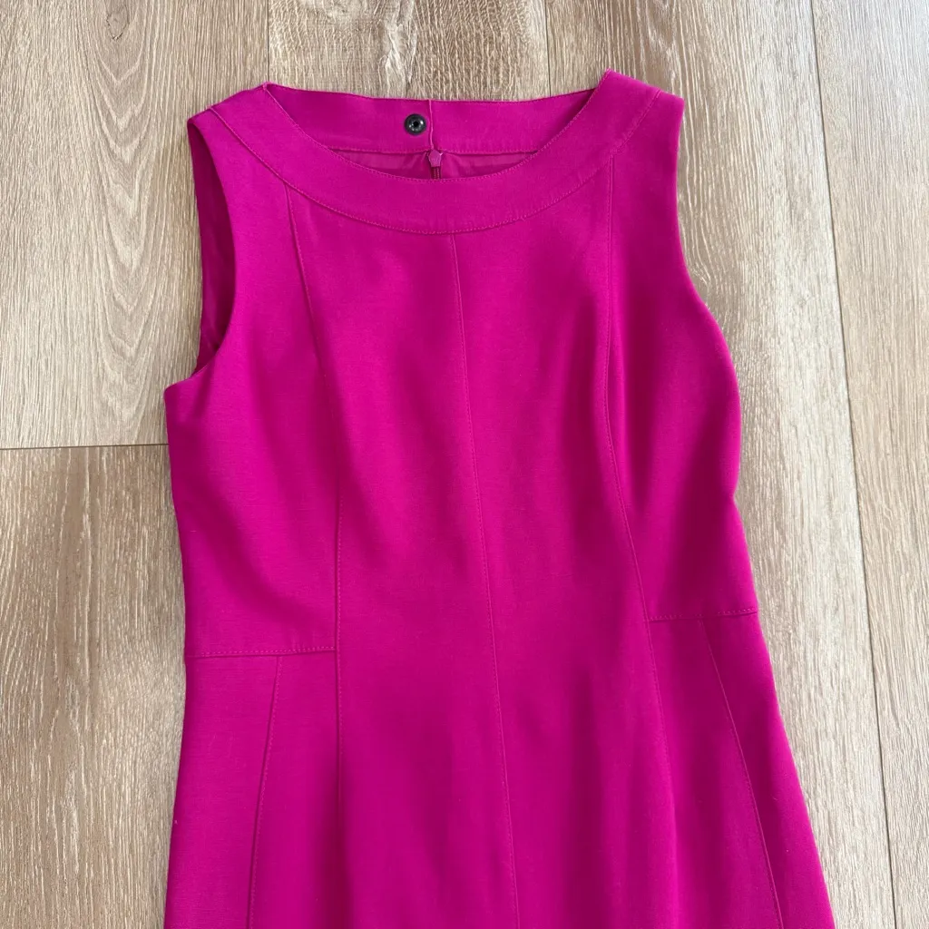 Akris Punto Bateau Neckline Crepe Sheath Dress Size 6 Magenta Pink Designer - Image 3