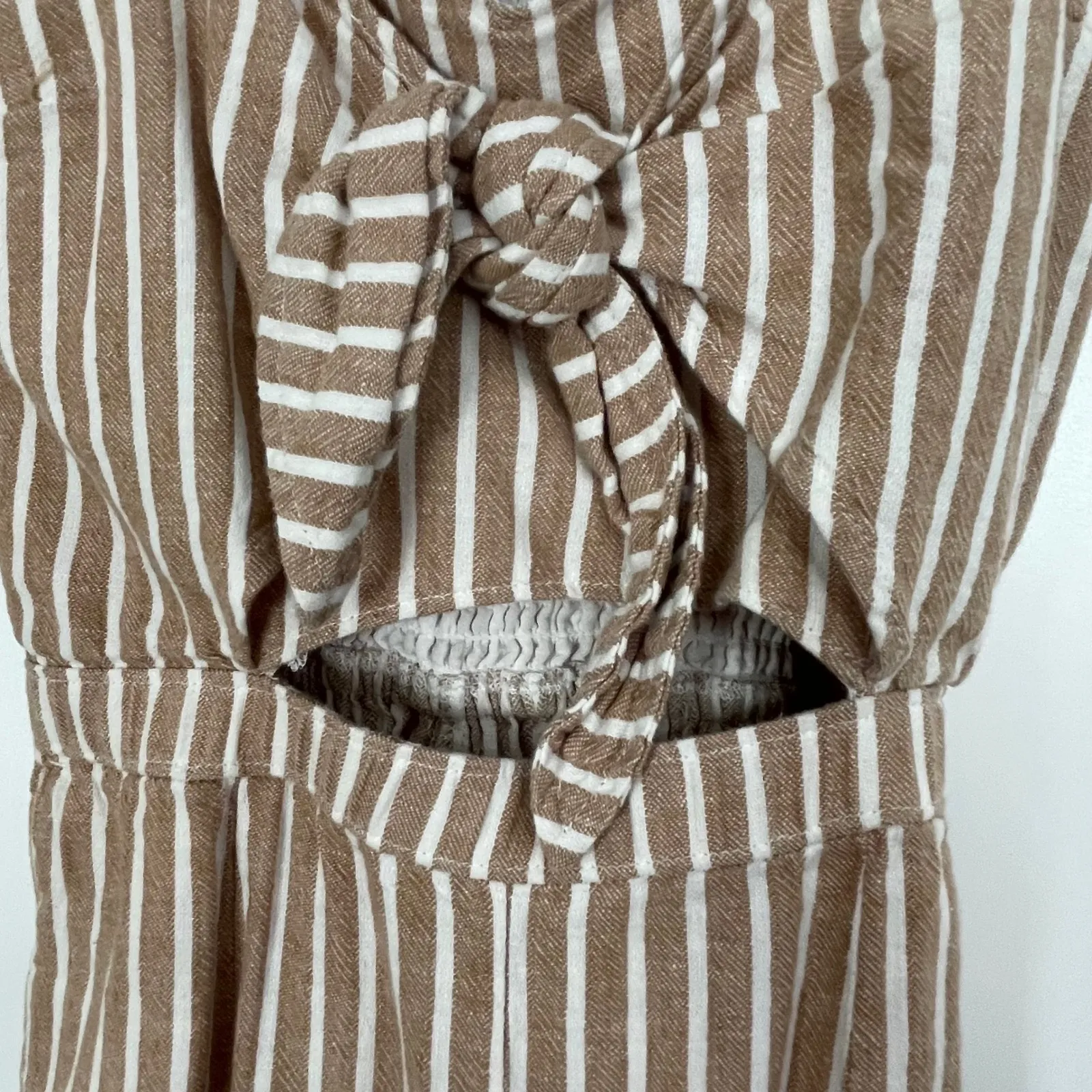 Abercrombie & Fitch Women's Tan White Striped Tie-Front Cutout Jumpsuit Size XS - Image 10