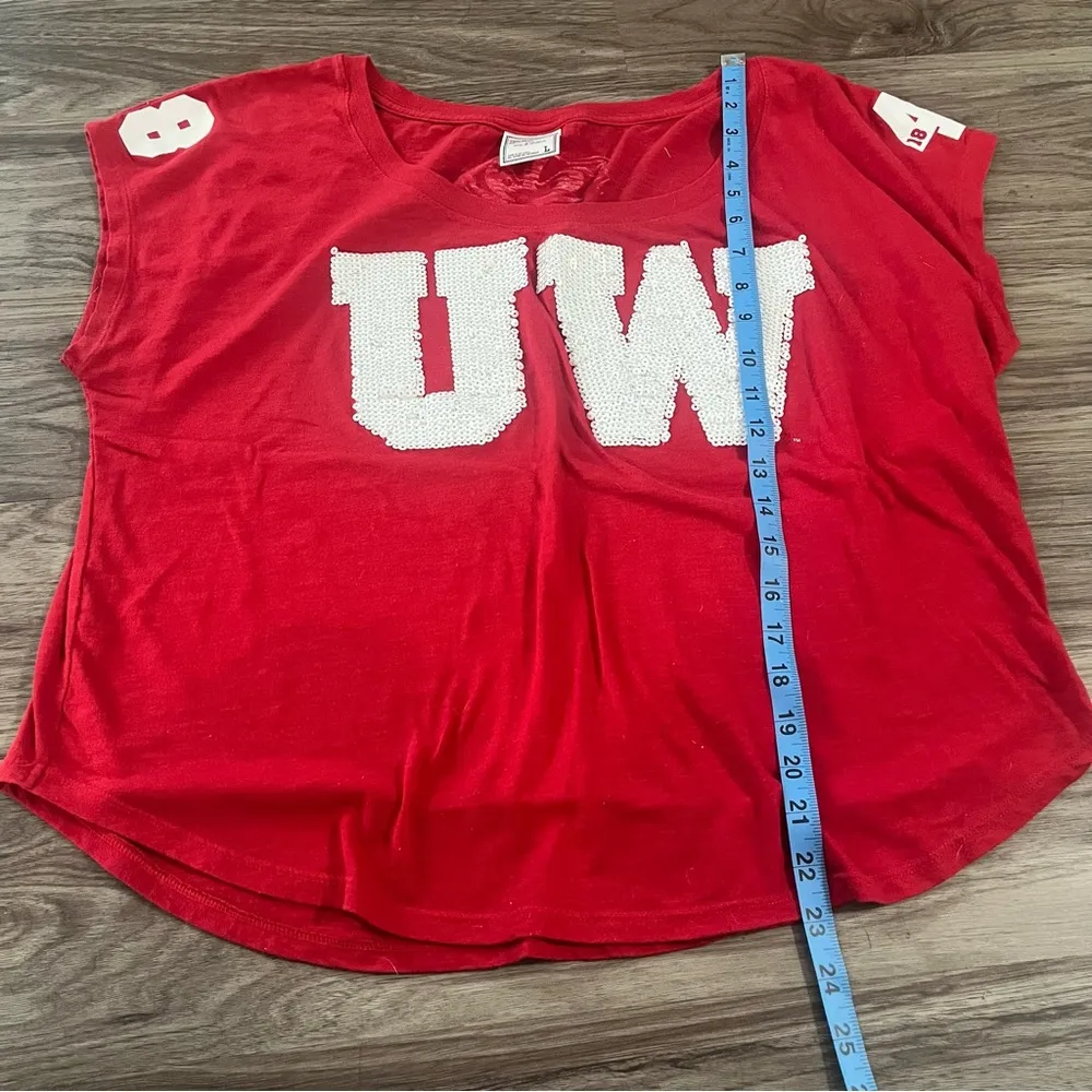 PINK Victoria’s Secret with 5th & Ocean White Sequins UW Red T-Shirt; Large - Image 5