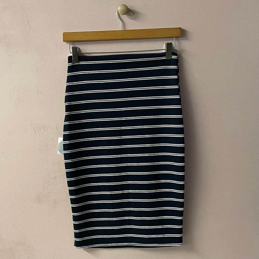 Charlotte Russe Dark Navy Double-Striped Knee Length Pencil Skirt NWT Size M - Image 11
