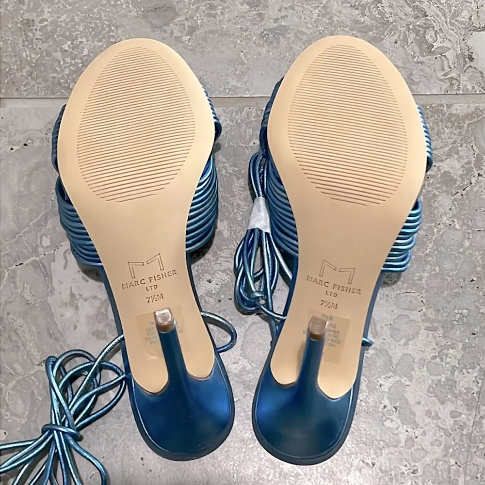 Marc Fisher LTD Brista Metallic Twist Ankle Tie Sandals Lt Blue, NWT, Size 7.5 - Image 8