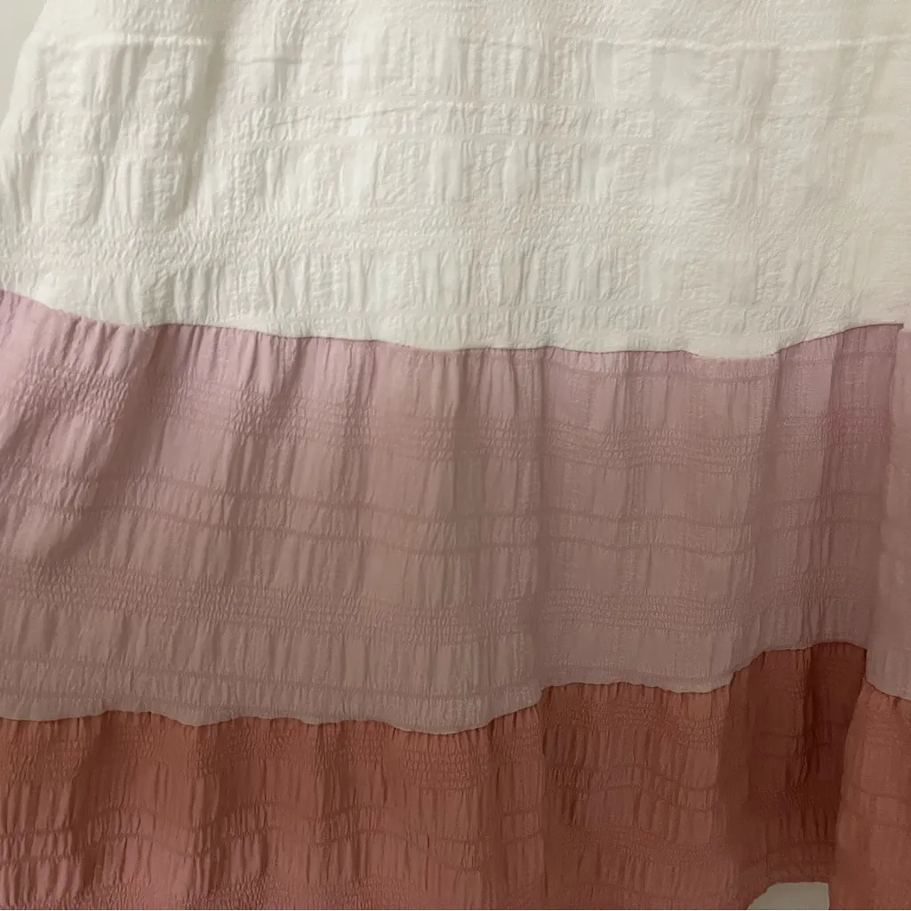 Flowy White Pink and Blush Tiered Mini Dress with Ruffle Sleeves Size Lb by - Image 5