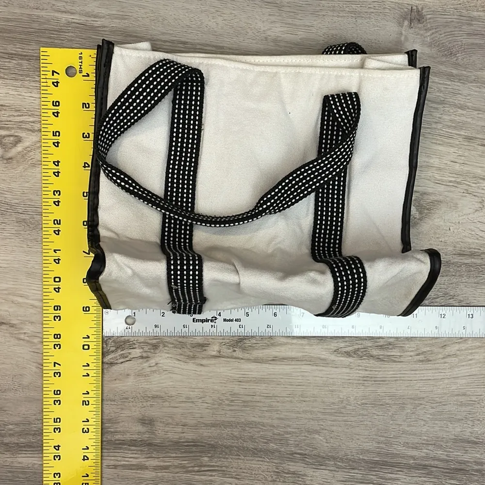 Draper's & Damon's White with Black Snap Top Tote Bag with Side Beverage Pockets - Image 6