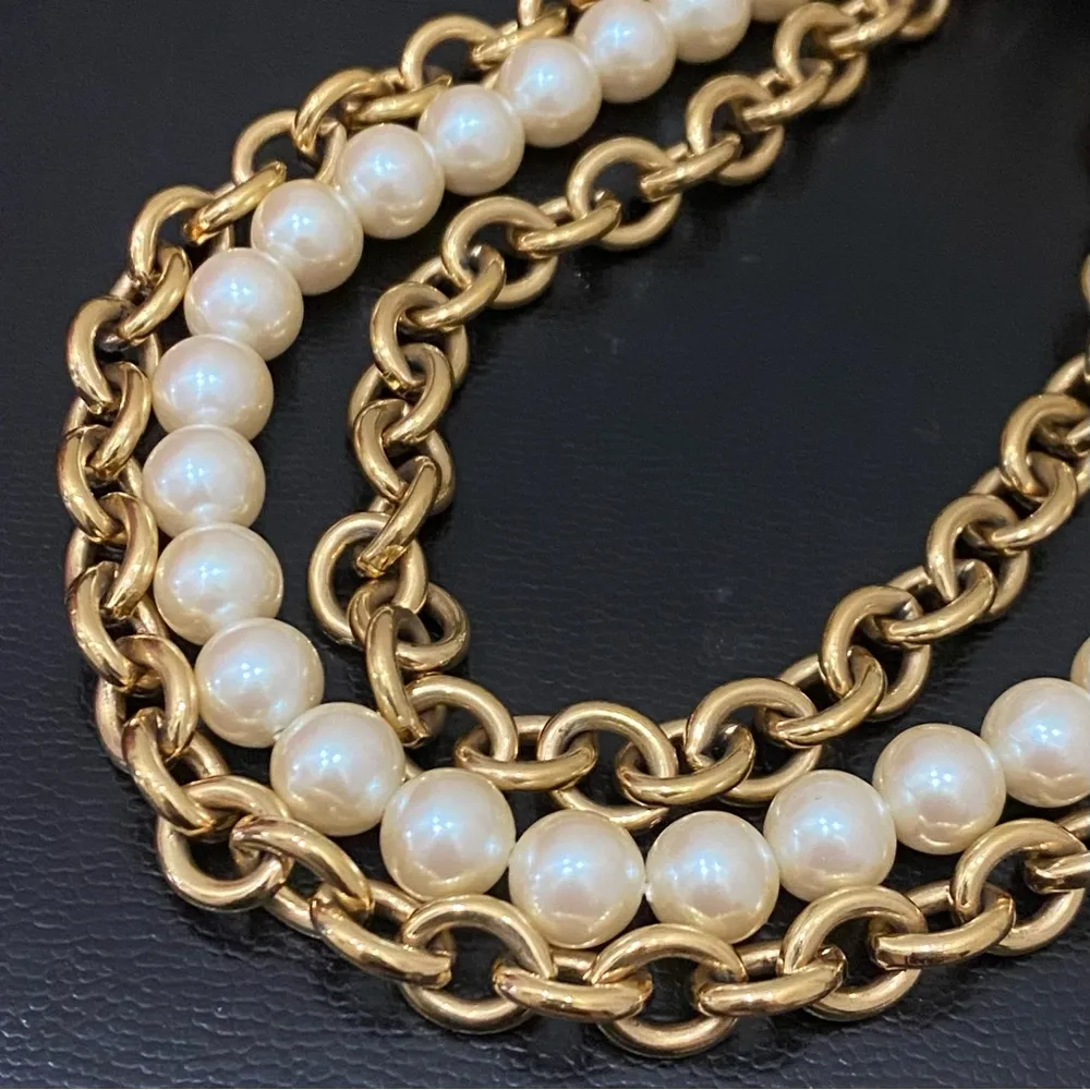 Rare Vintage MONET Signed Goldplated Faux Pearl & Chain Chunky Necklace 145.5g - Image 2