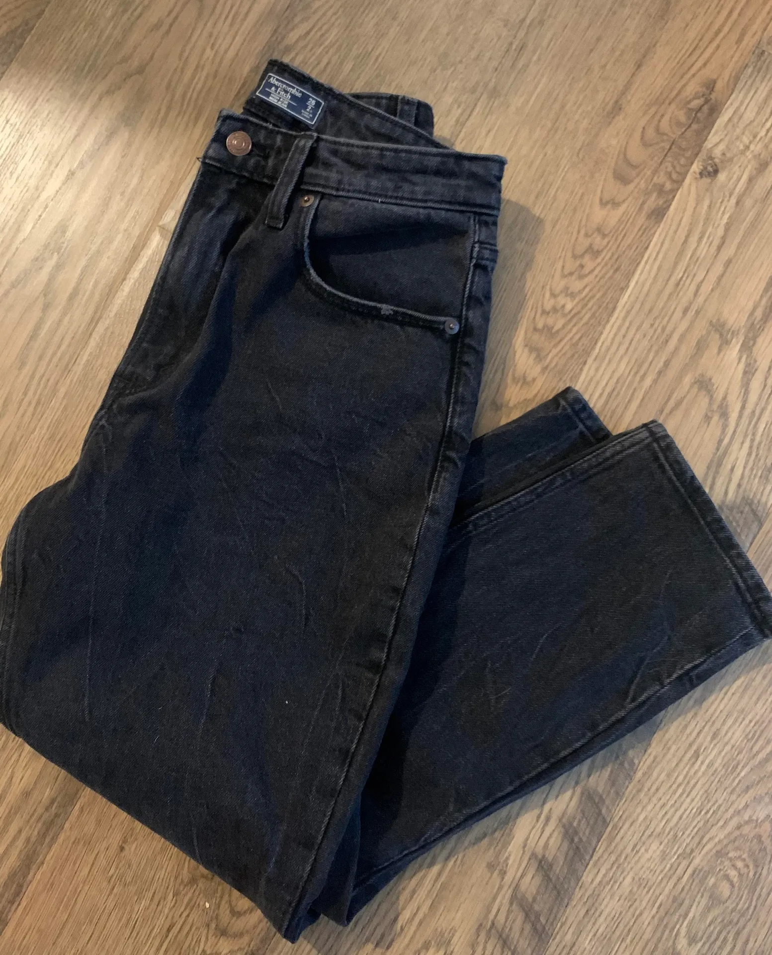 Abercrombie & Fitch Curve Love High Rise Mom Jeans - Image 3