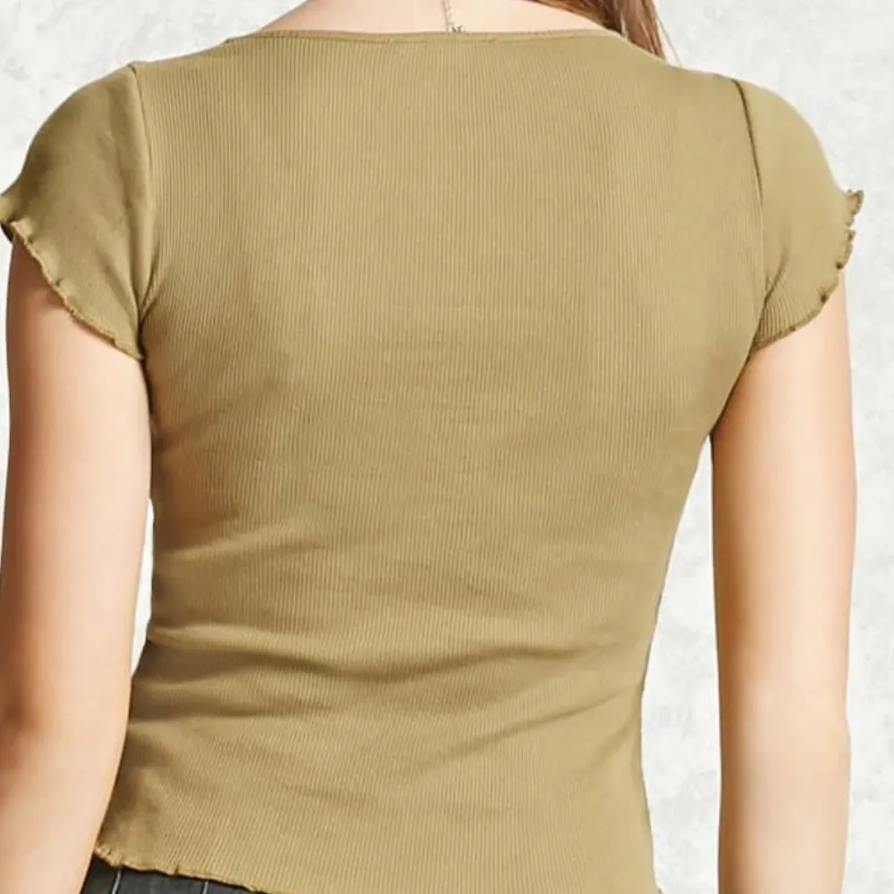 NWOT Lettuce Edge Top - Image 4