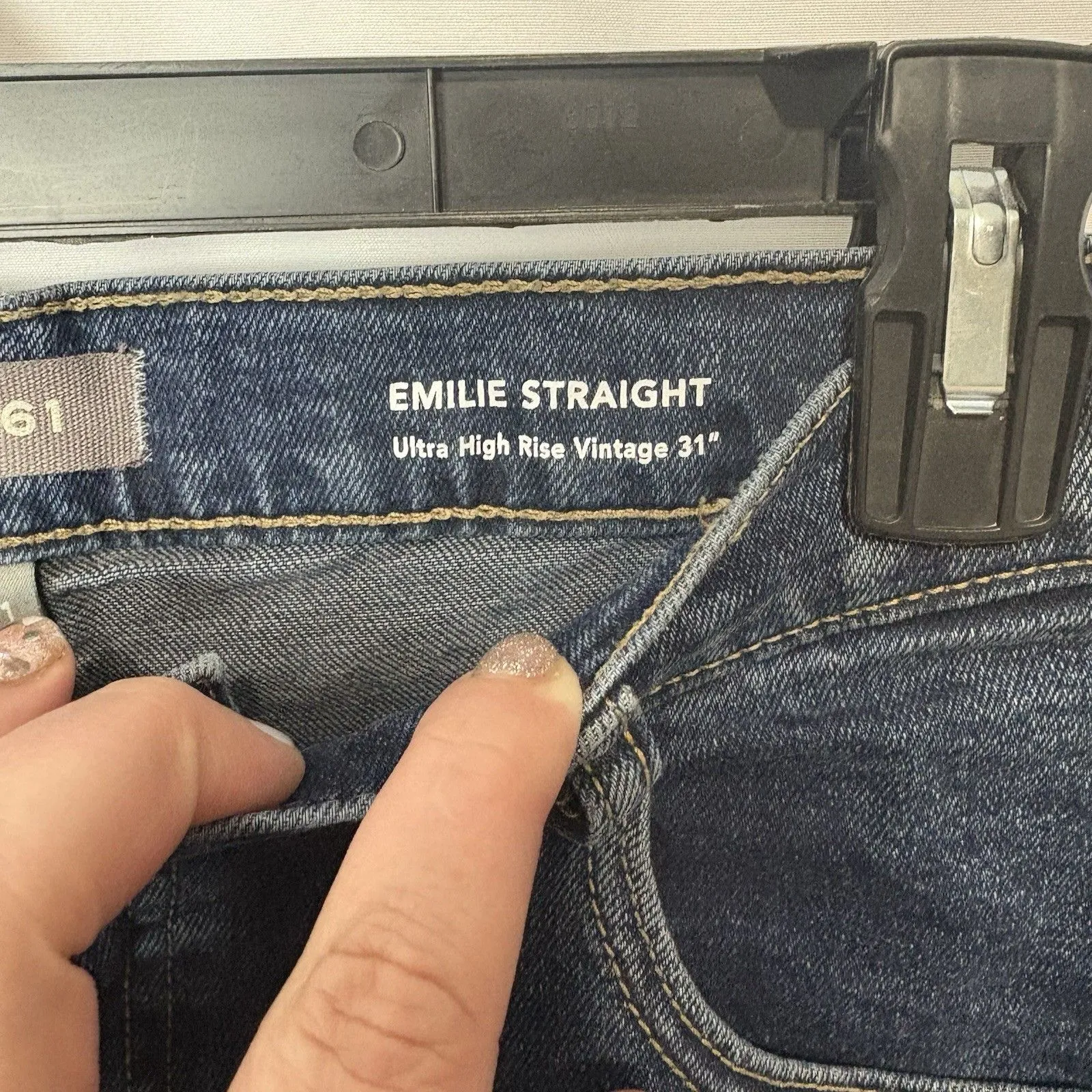 DL1961 Emilie Straight Ultra High Rise Vintage Jeans Women’s Size 31 Classic - Image 9