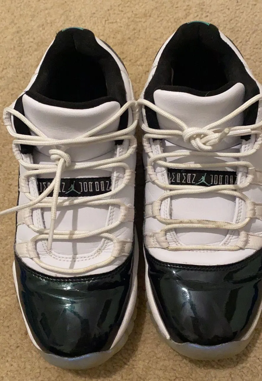 ’s 11 Low Emerald Green - Image 2