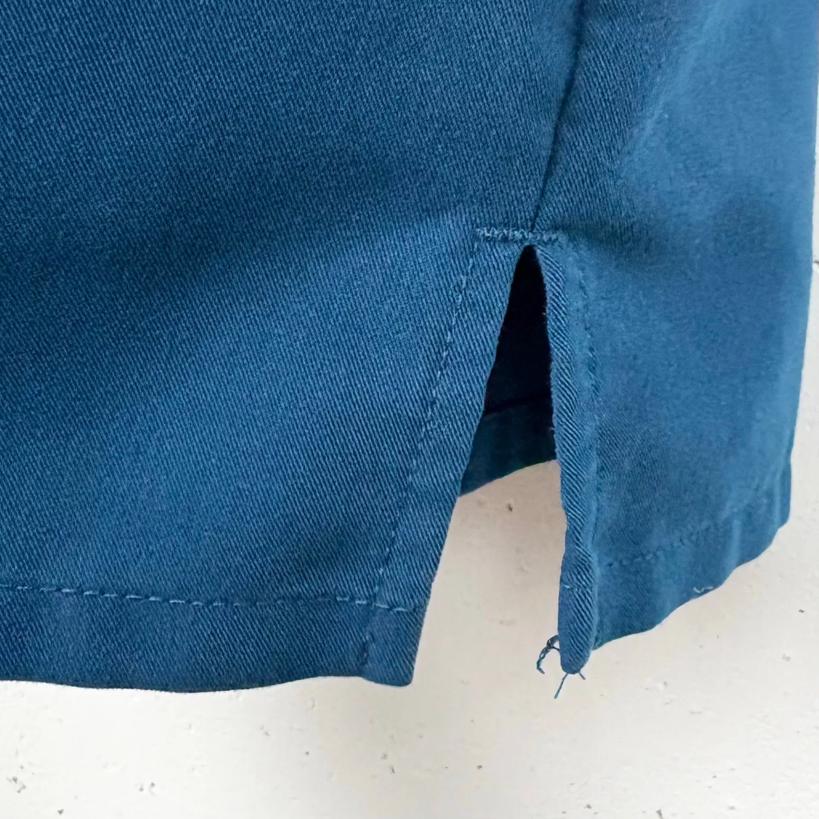 Figs Catarina One-Pocket Scrub Top Blue V-Neck Darted Back Short Sleeve Size XXL - Image 6