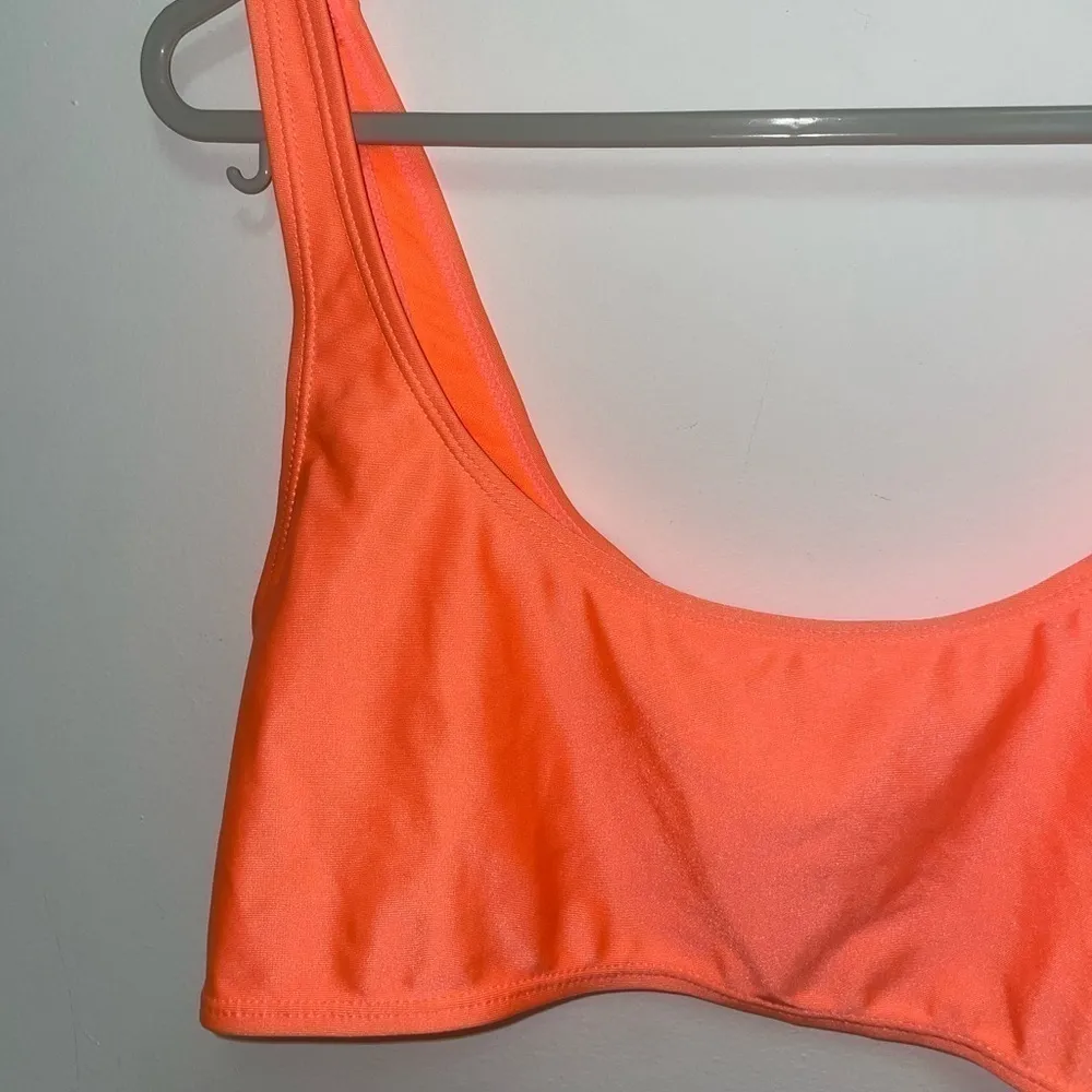 𝅺prettylittlething Orange Sports Bra - Image 5
