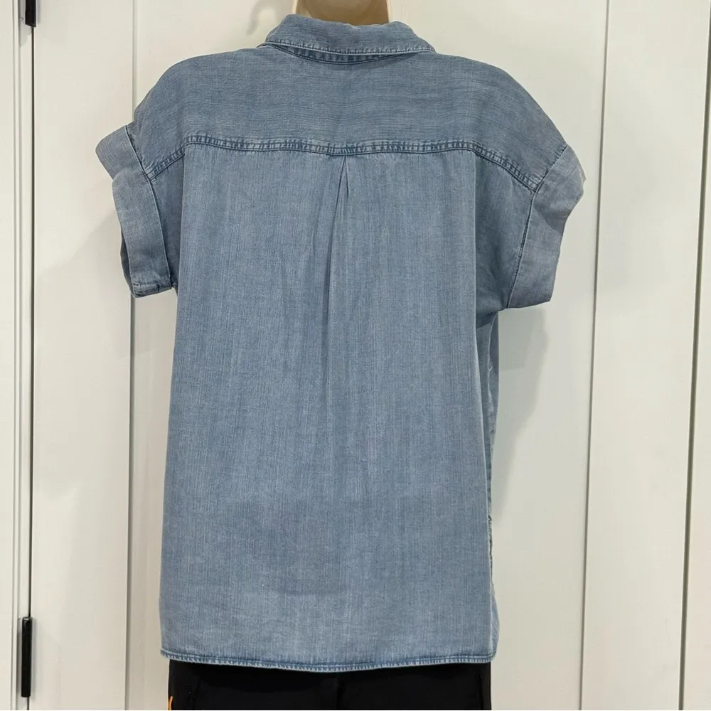 NWT Velvet Heart Edison Shirt Small Chambray Blue Button Up Country Western Boho - Image 6