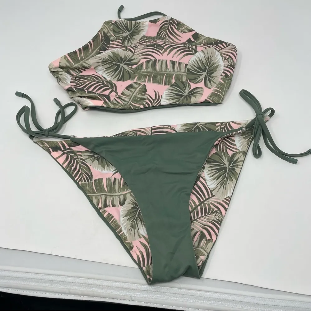 Lands’ End Pink and Green Palm Tree Print Reversible Bikini Swim Suit Medium - Image 2