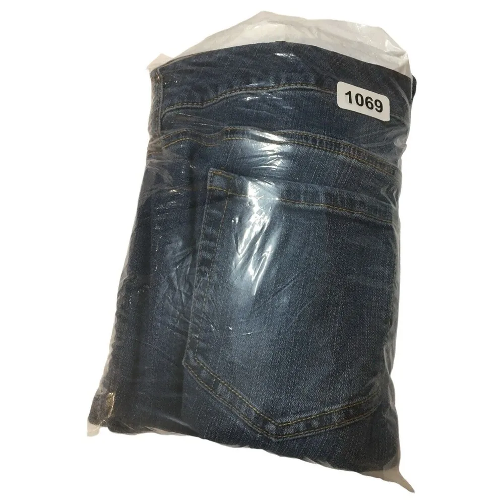 Torrid Jeans Womens 16R Boyfriend Distressed Mid Rise Medium Wash Wiskering Blue - Image 13