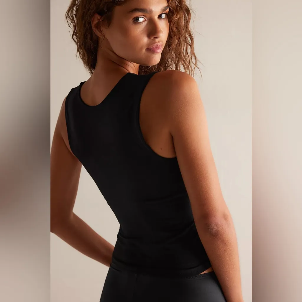 NWT Free People  Clean Lines Muscle Cami In Black $40 MSRP - Image 4