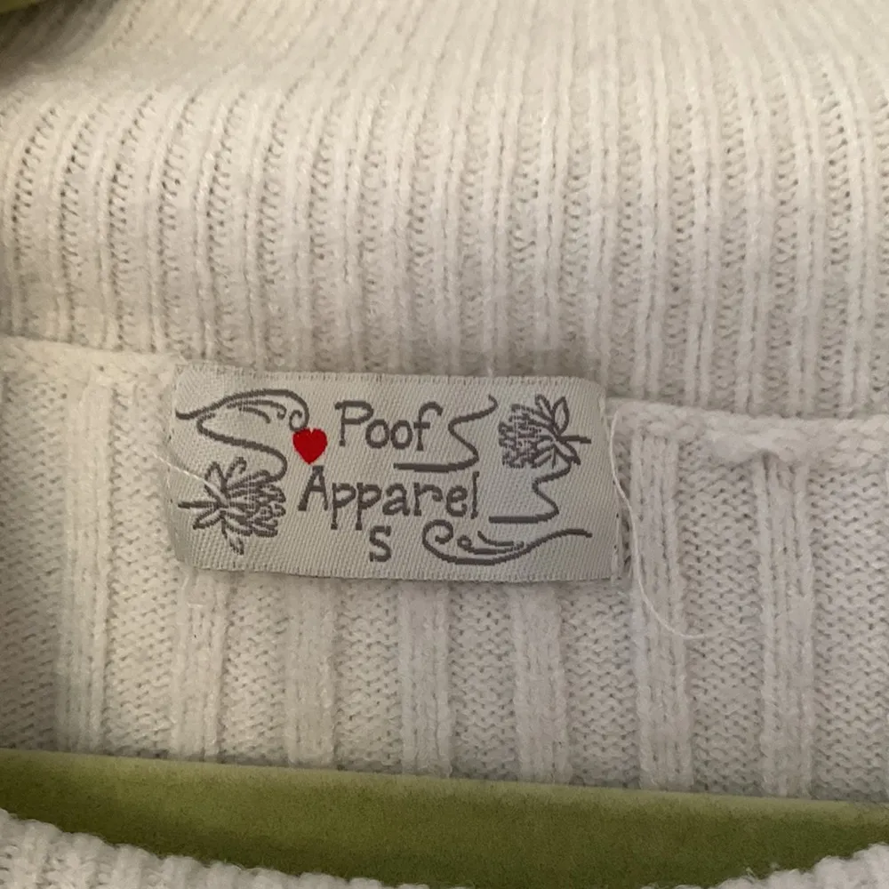 White Cropped Turtleneck Sweater - Image 3