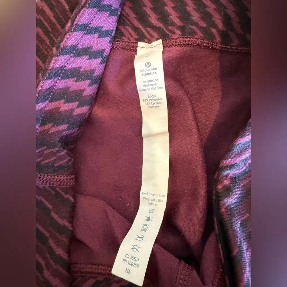 Lululemon Women’s High Time Pants Leggings Size 4 Chevron Pattern Black Purple - Image 3