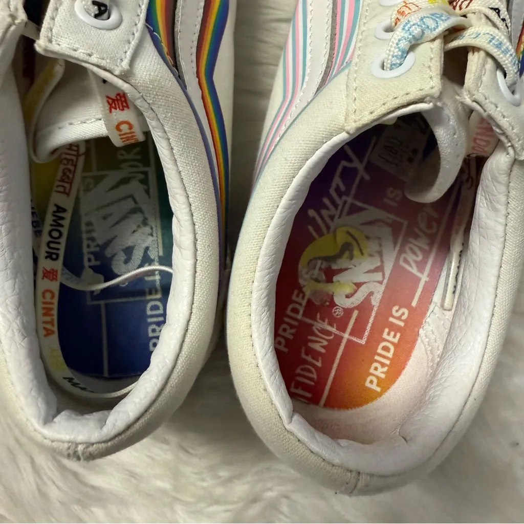 Vans Old Skool Pride Sneakers Rainbow Lace White Men 7.5 Women 9 - Image 5
