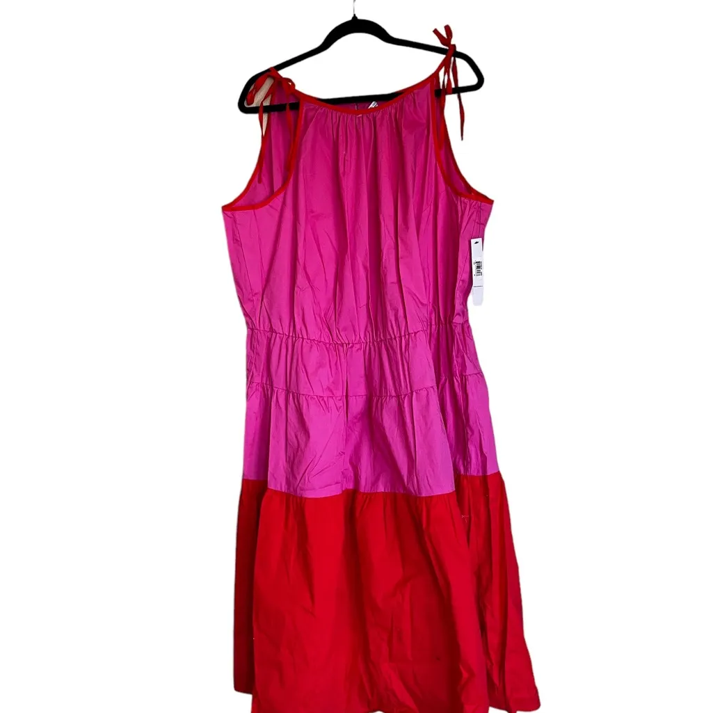 NWT Maggi London Times Curve Laureen Midi Poplin Tired Midi Dress - Image 11