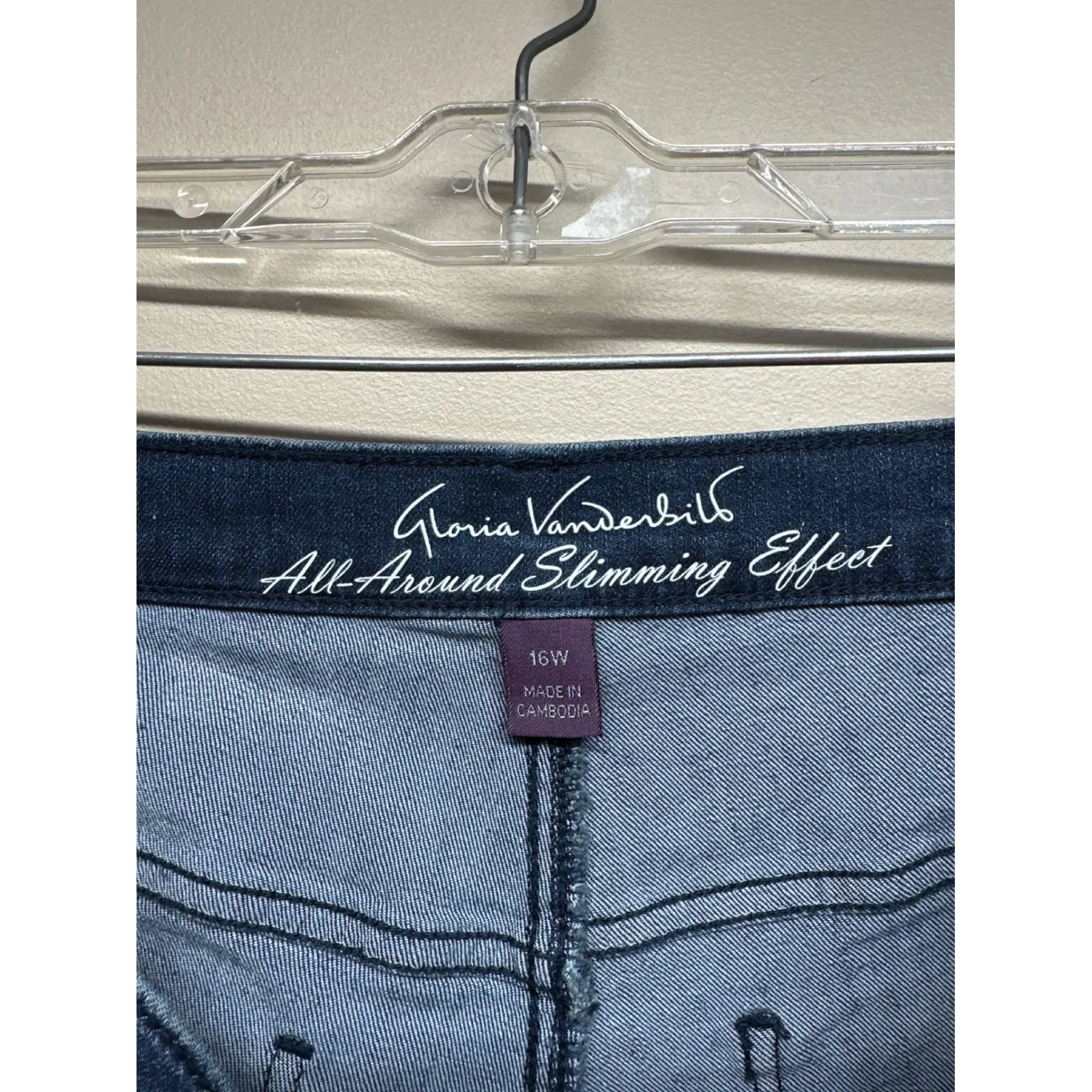 Gloria Vanderbilt Amanda Jeans Womens 16W Dark Wash Capri Pants Cropped Denim - Image 4