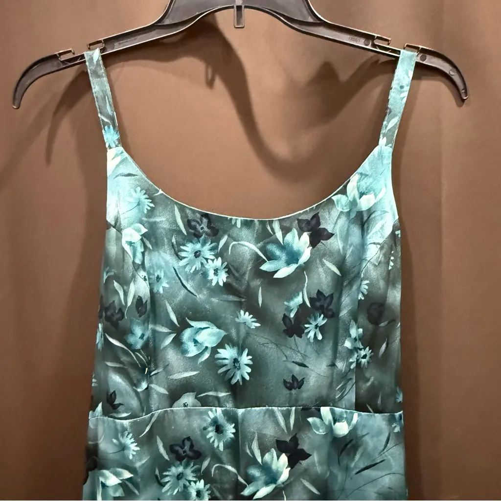 Jodi Michaels Blue Floral Maxi Dress w/Sheer Short Sleeve Cover, Size 13/14 Green - Image 4