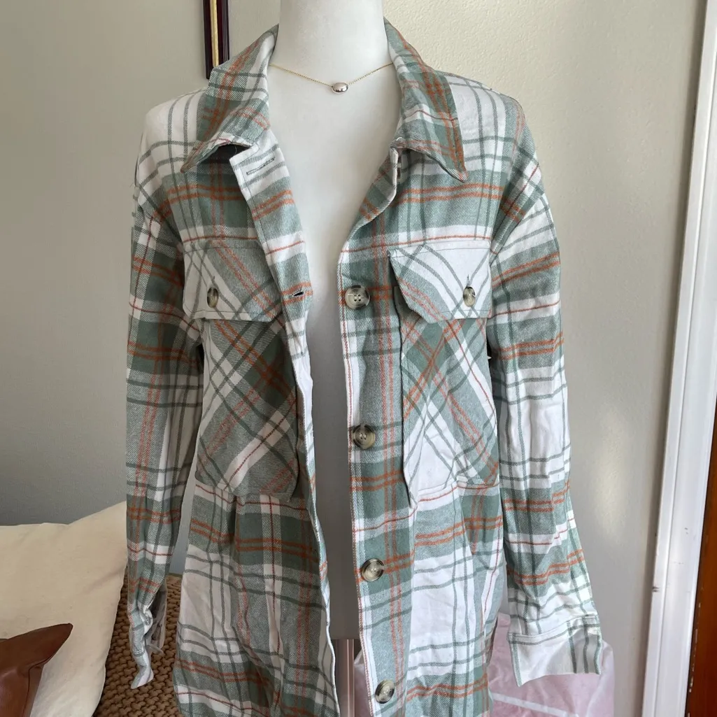 Plaid Women's Jacket in Green and White Size M Size M - Image 2