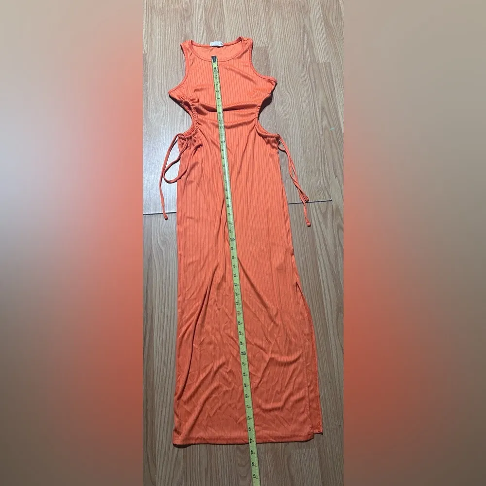 Women small orange ‘Jolie & Joy’ cutout maxi length dress - Image 4