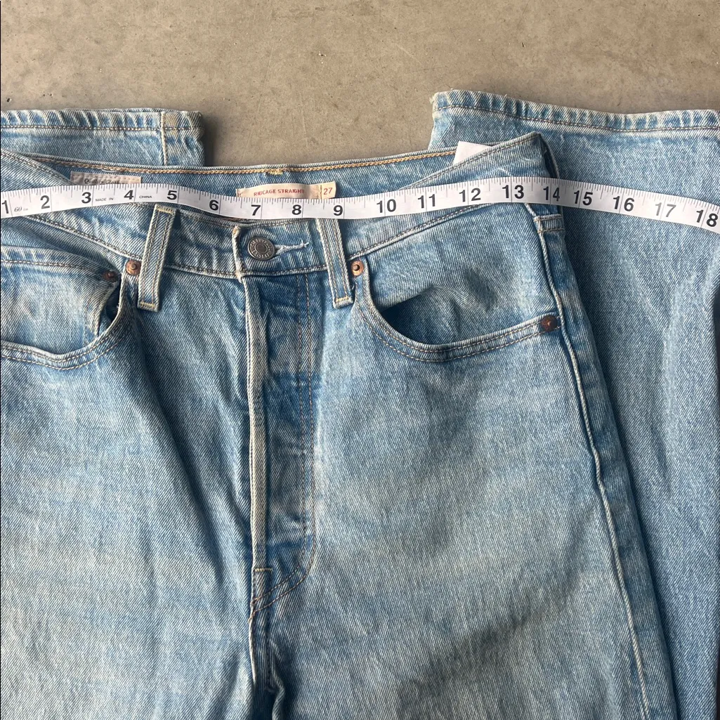 Levi’s Women’s Premium Denim Ribcage Straight High Waist Jeans Size 27 - Image 5