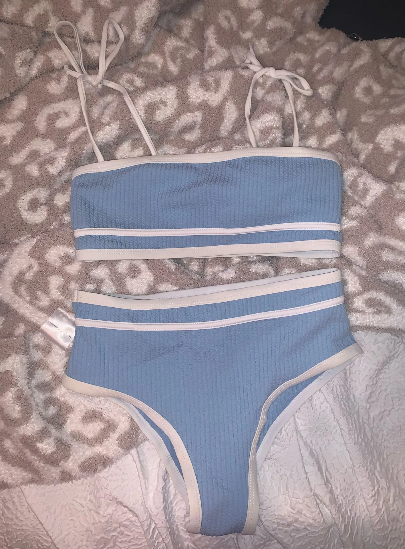 Bikin Set Blue - Image 2