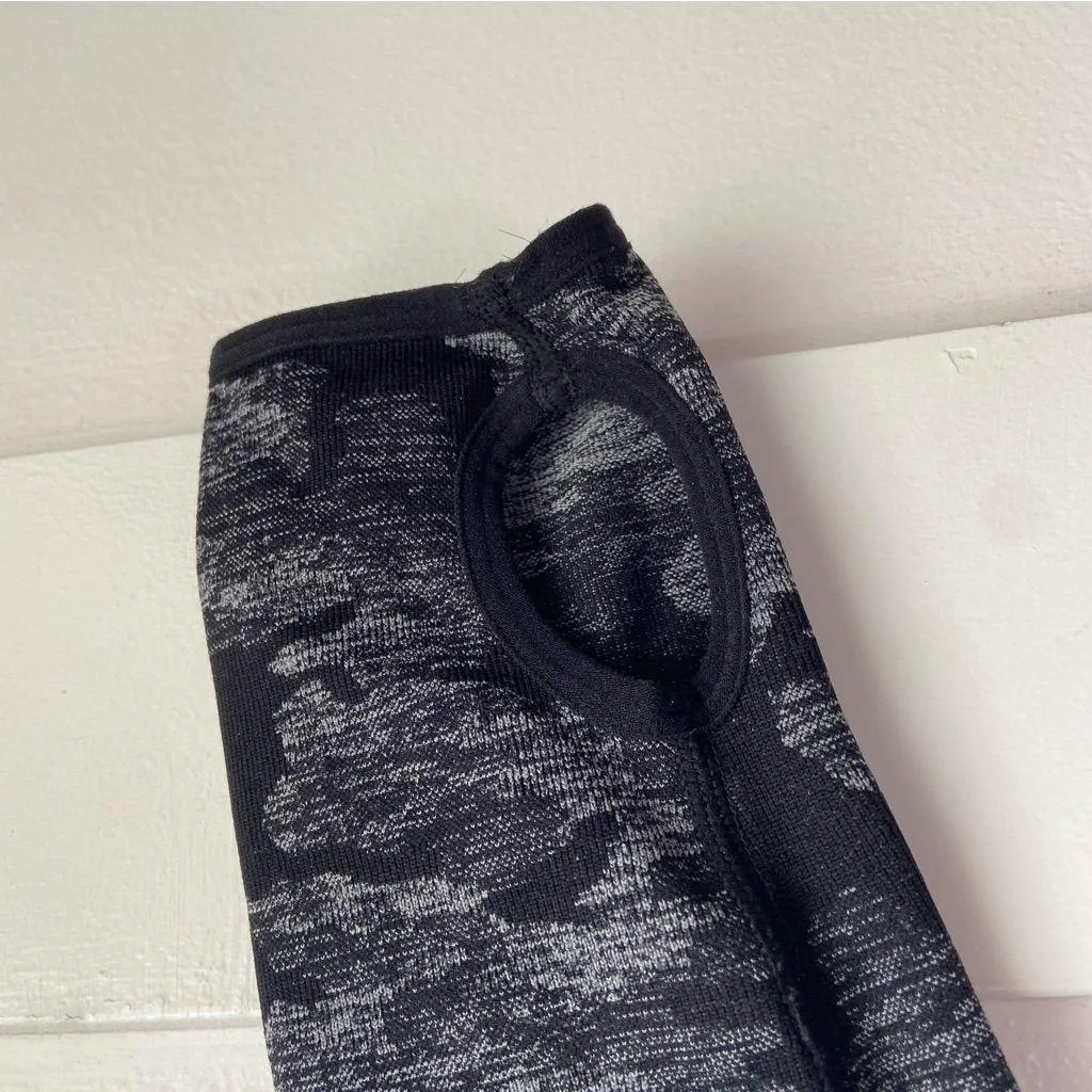 Gymshark Black and Gray Camo Seamless Long Sleeve Crop Top - Image 11