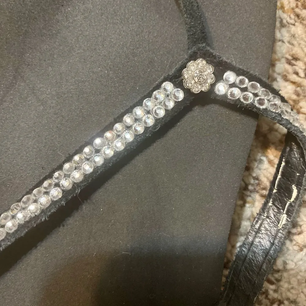 Black Platform Flip Flops Size 10 - Image 2