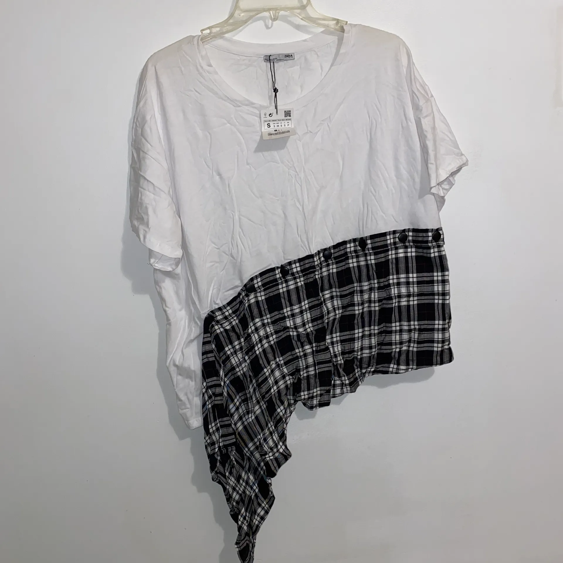 NWT  Asymmetrical Black/White Crew Neck Combined Checked T-Shirt 5580/219 S - Image 5