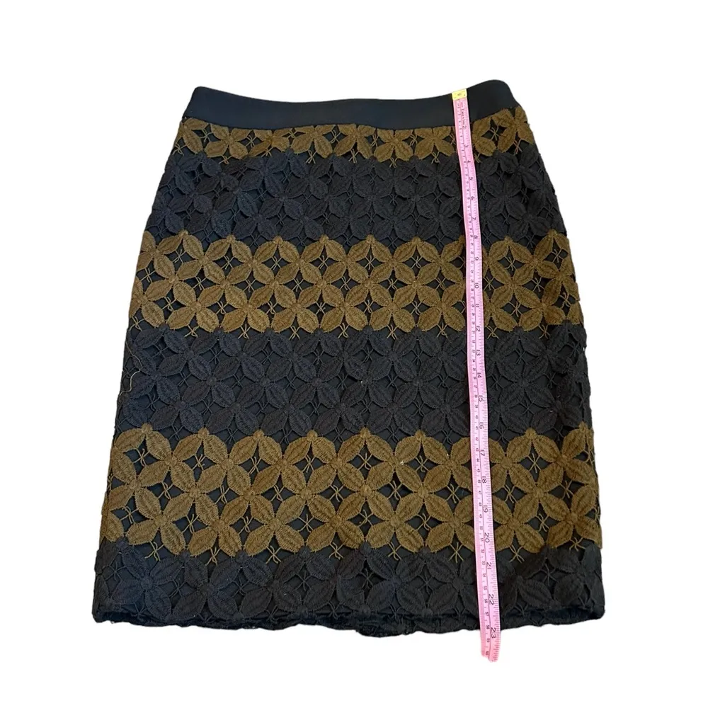 LOFT Skirt with Lace Overlay - Image 2