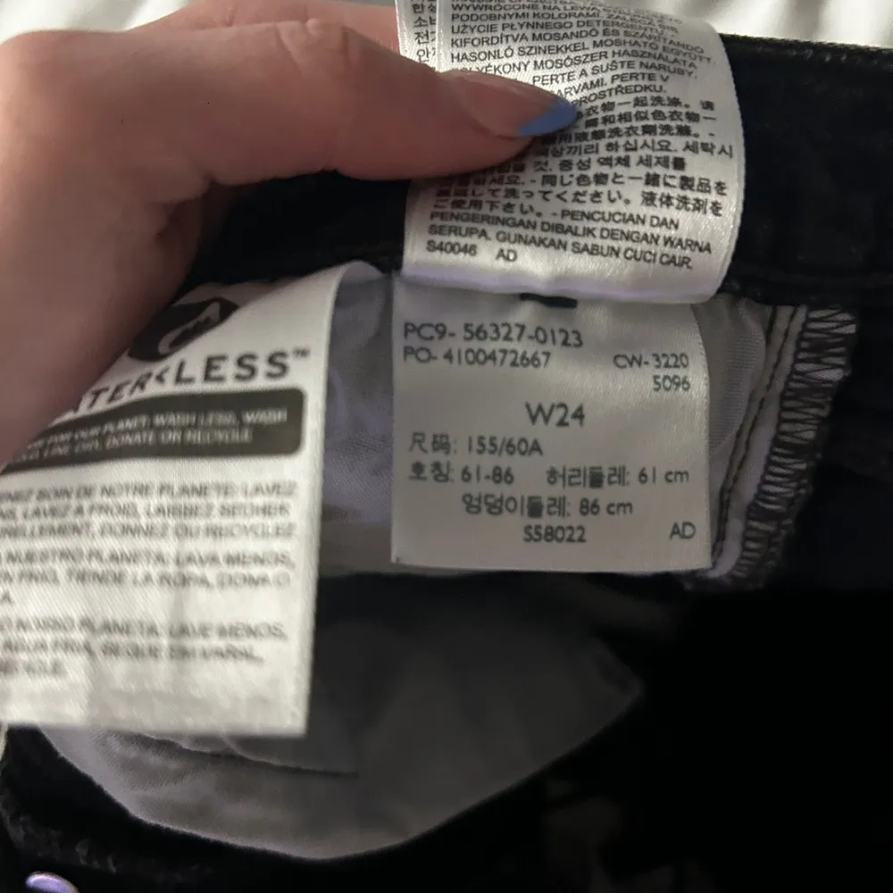 Levi's Black Distressed Jean Shorts - Image 4