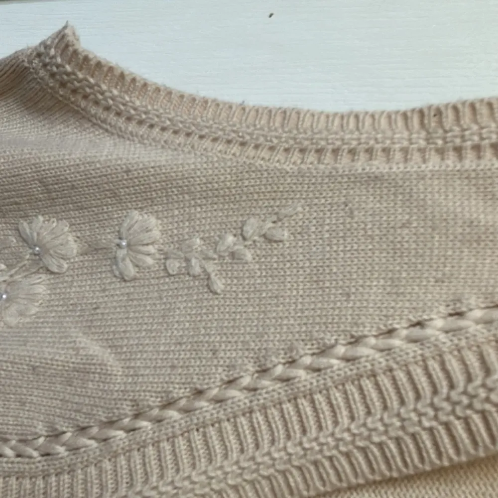 FINAL MARKDOWN T.C fashions vintage vest medium - Image 2