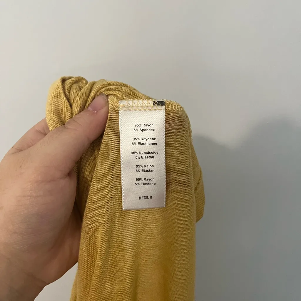 Project Social x Urban‎ Outfitters Yellow Collared Tee Size Medium - Image 3