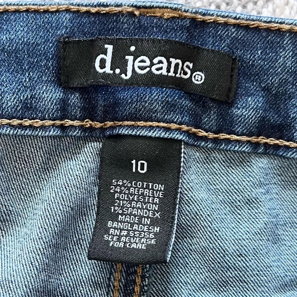 D. JEANS Cropped Green Plaid Patch Blue Denim Jeans 10 - Image 8