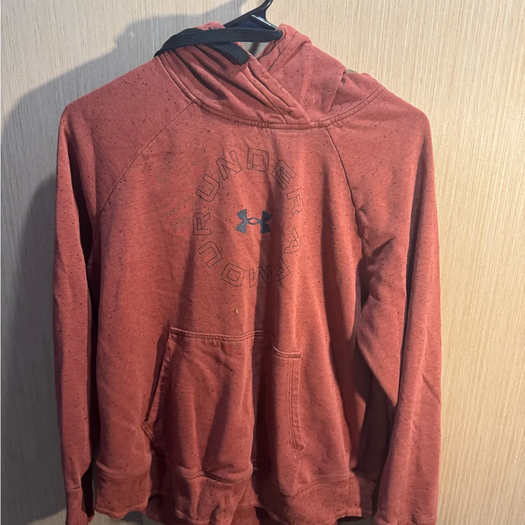 Under Armour Loose Fit Heathered Mauve Pullover Hoodie Size Medium - Image 2