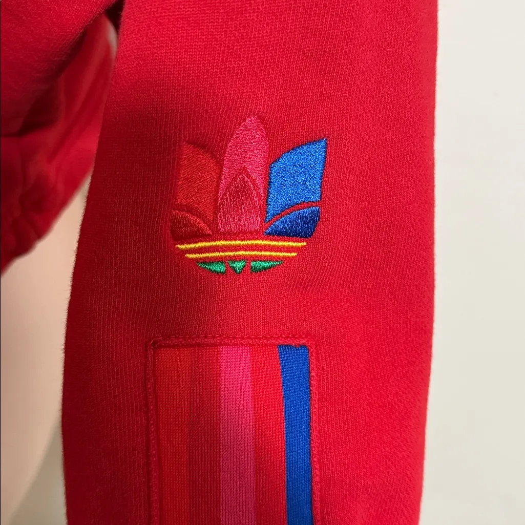 Adidas 3D trefoil woman size medium red hooded long sleeve cropped sweater - Image 2