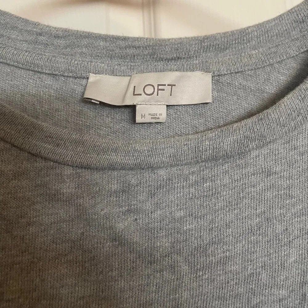 Womens LOFT White Cut-Out Lace Detail Grey Balloon Sleeve Sweater Size Medium - Image 3