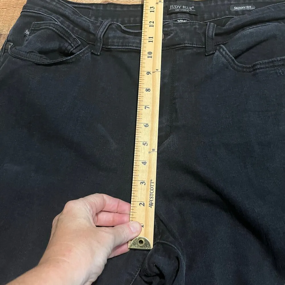 Judy Blue Women's Black Denim Leopard Patch Distressed Skinny Fit Jeans Sz 20W - Image 7