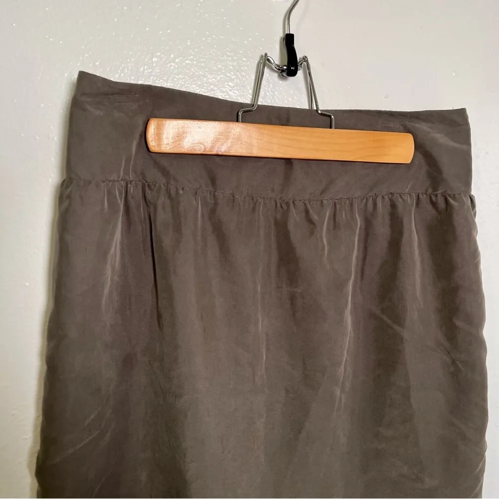 Chico’s Pull On Skirt Olive Green - Image 4