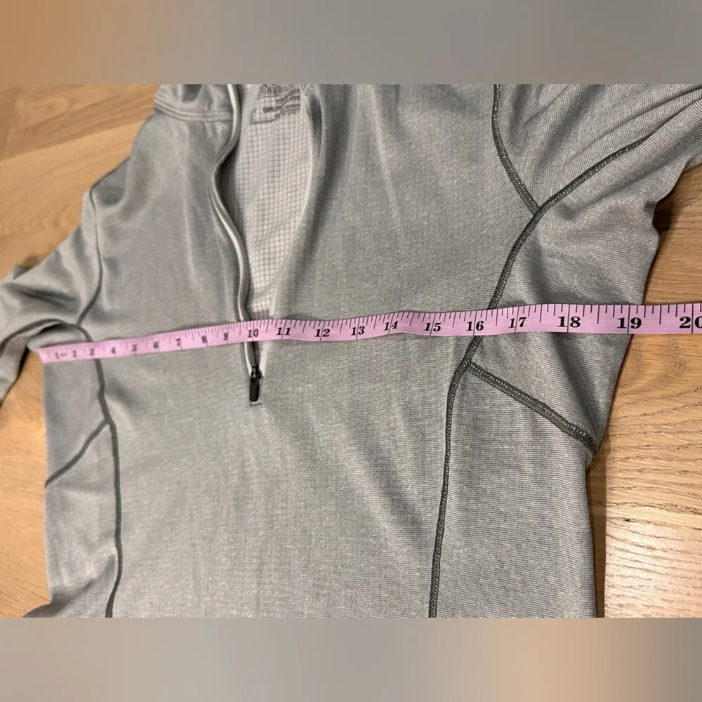 Patagonia Women's Capilene Midweight Zip-Neck baselayer long sleeve gray small - Image 6