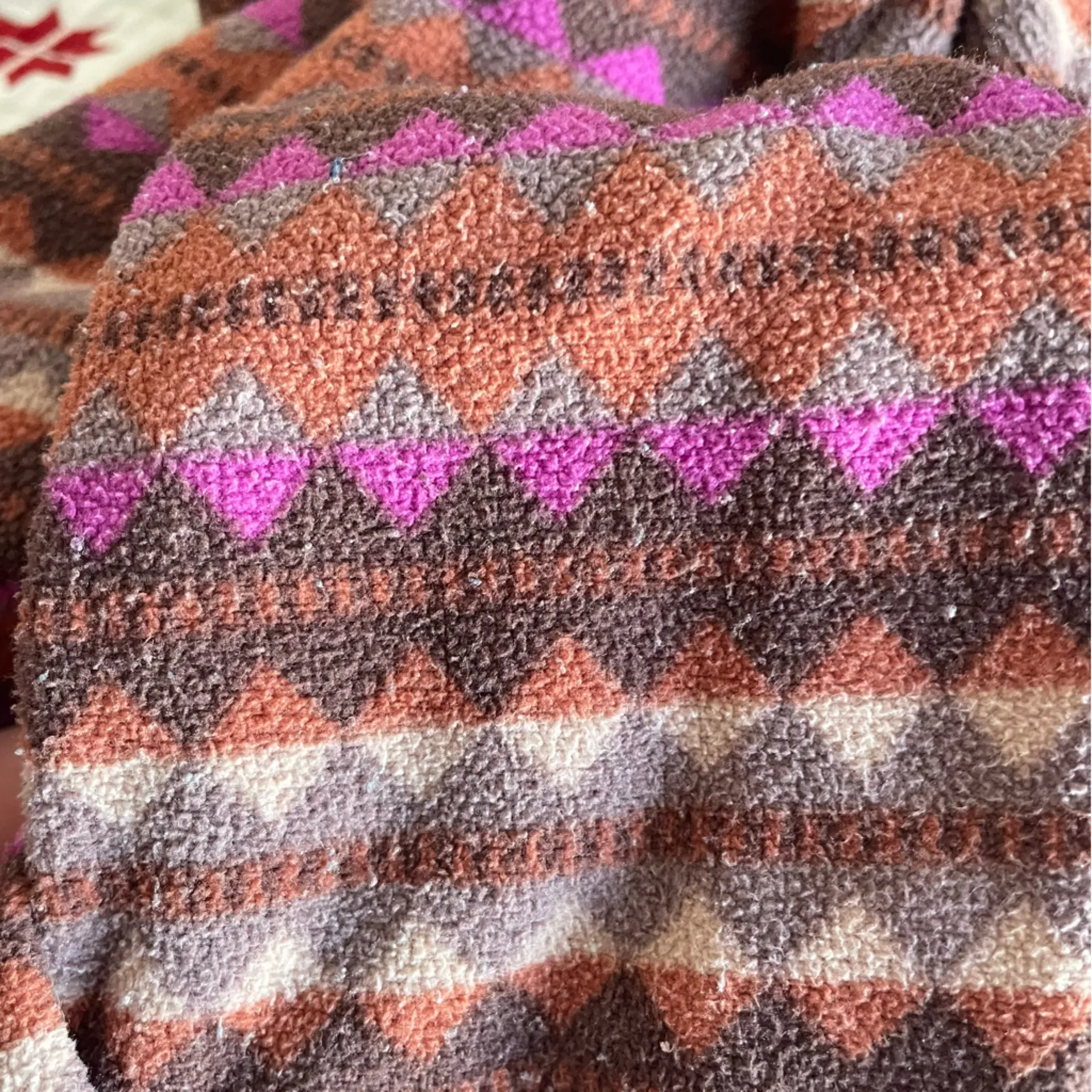 Patagonia Micro D Fleece Joggers in Diamond Stripe Sisou Brown - Image 6