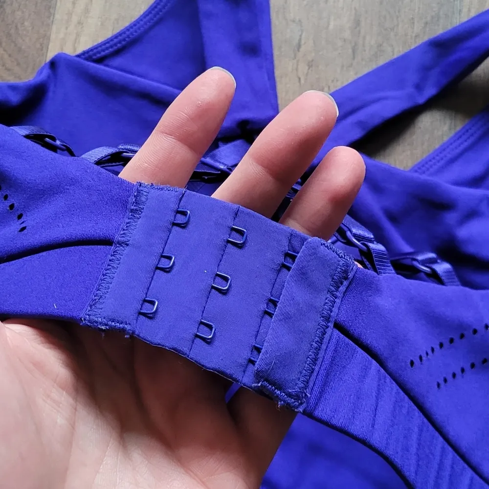 Gymshark Wrap Sports Bra XS - Image 5