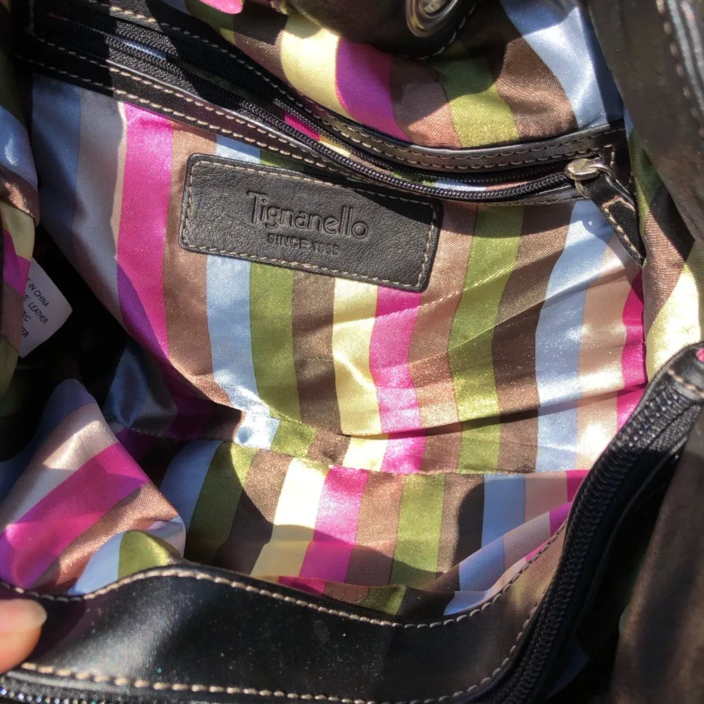 Vintage Tignanello Large Black Leather Shoulder Purse Bag - Image 9